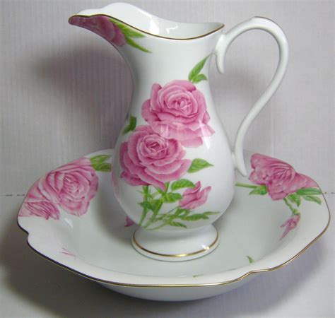 Givenchy Rose Pitcher AND Bowl Set Porcelain Franklin Mint Japan